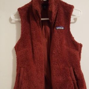 Patagonia Burgundy Los Gatos Vest XS